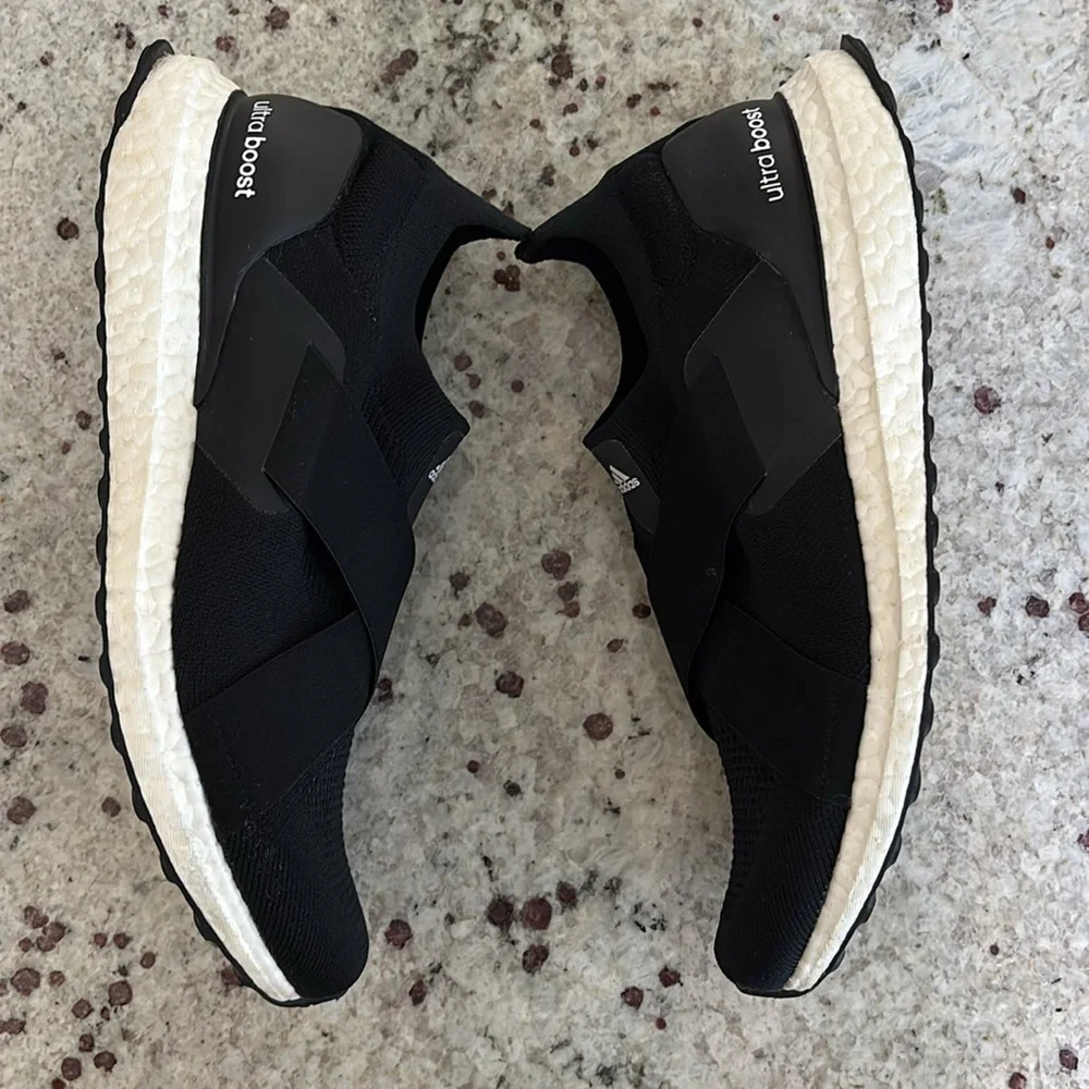 adidas Ultraboost Black Slip On - Picture 4 of 12
